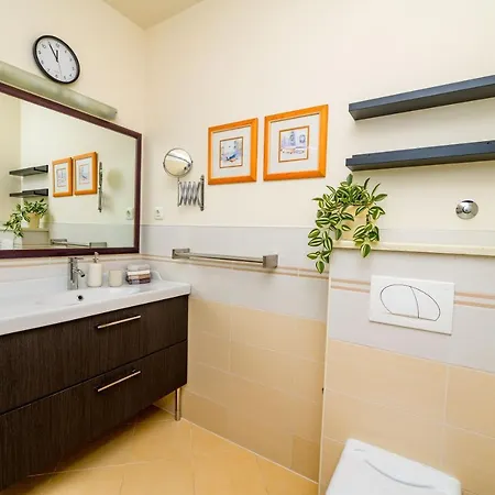 Apartment House Rosa Mali Losinj