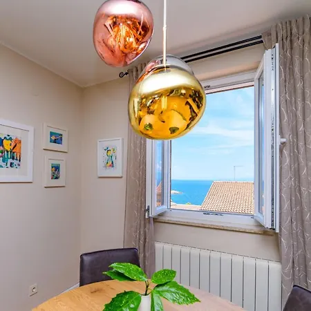 Apartman House Rosa *